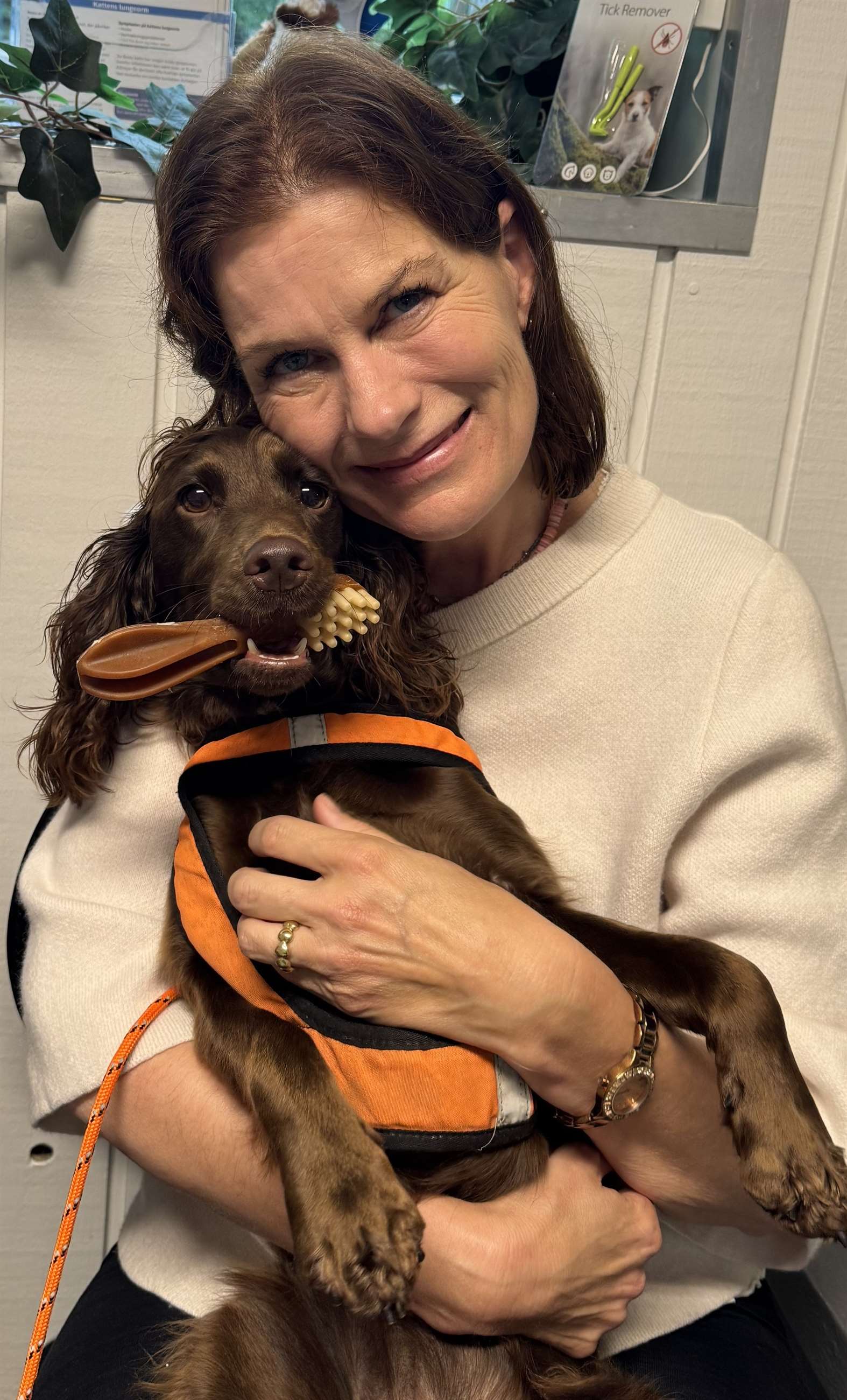 tina m med hund